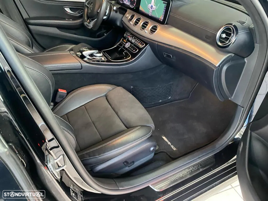 Mercedes-Benz E 220 d AMG Line - 24