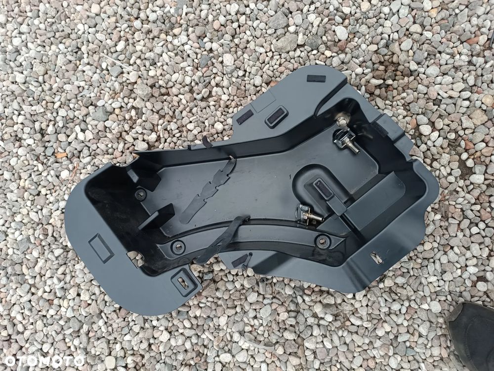 WKŁAD ZESTAW SCHOWEK NAPRAWCZY TIGUAN 5N0012115C - 1