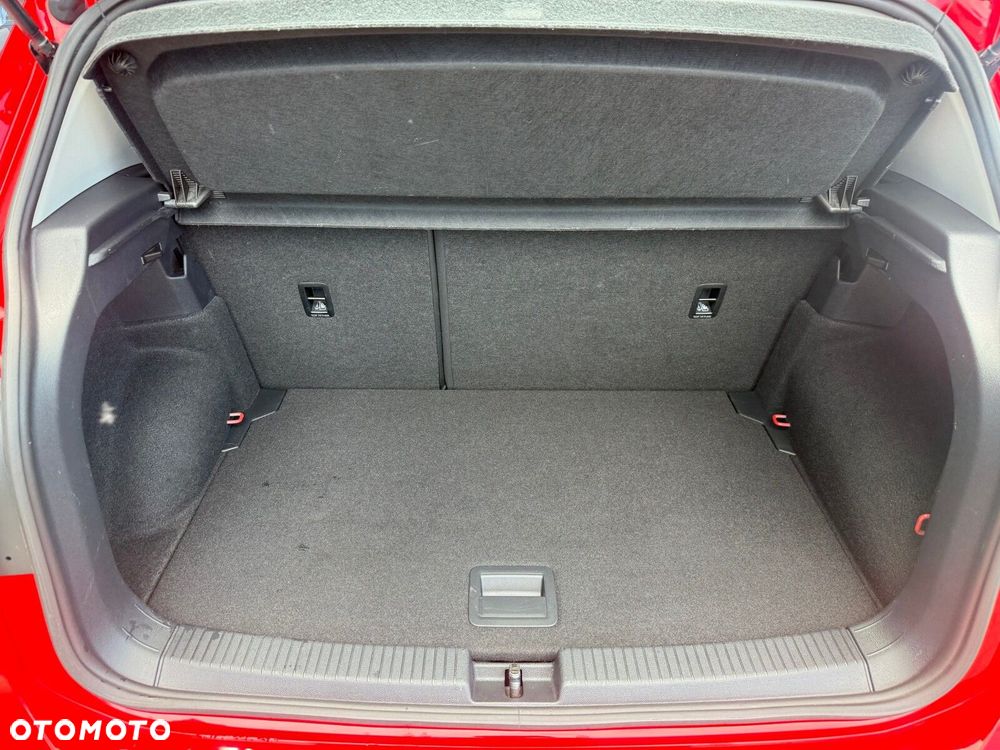 Volkswagen T-Cross - 19