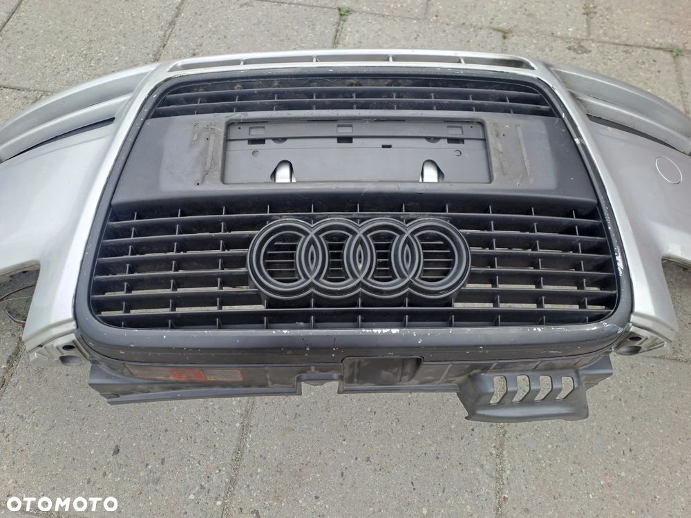 Audi A4 B7 zderzak przedni kompletny kod lakieru LY7W - 9