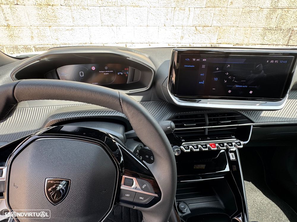 Peugeot 2008 PureTech 100 Stop&Start Allure - 16