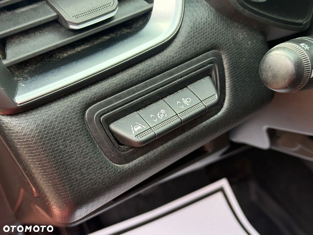 Renault Clio 1.0 TCe Techno - 15