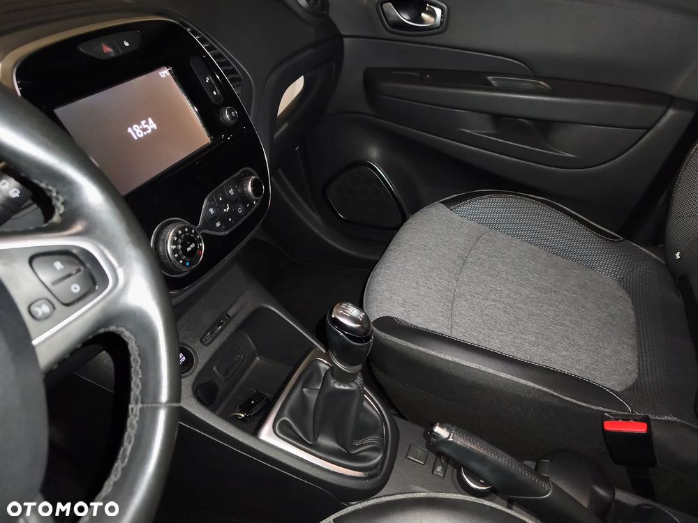Renault Captur 1.2 Energy TCe Limited - 9