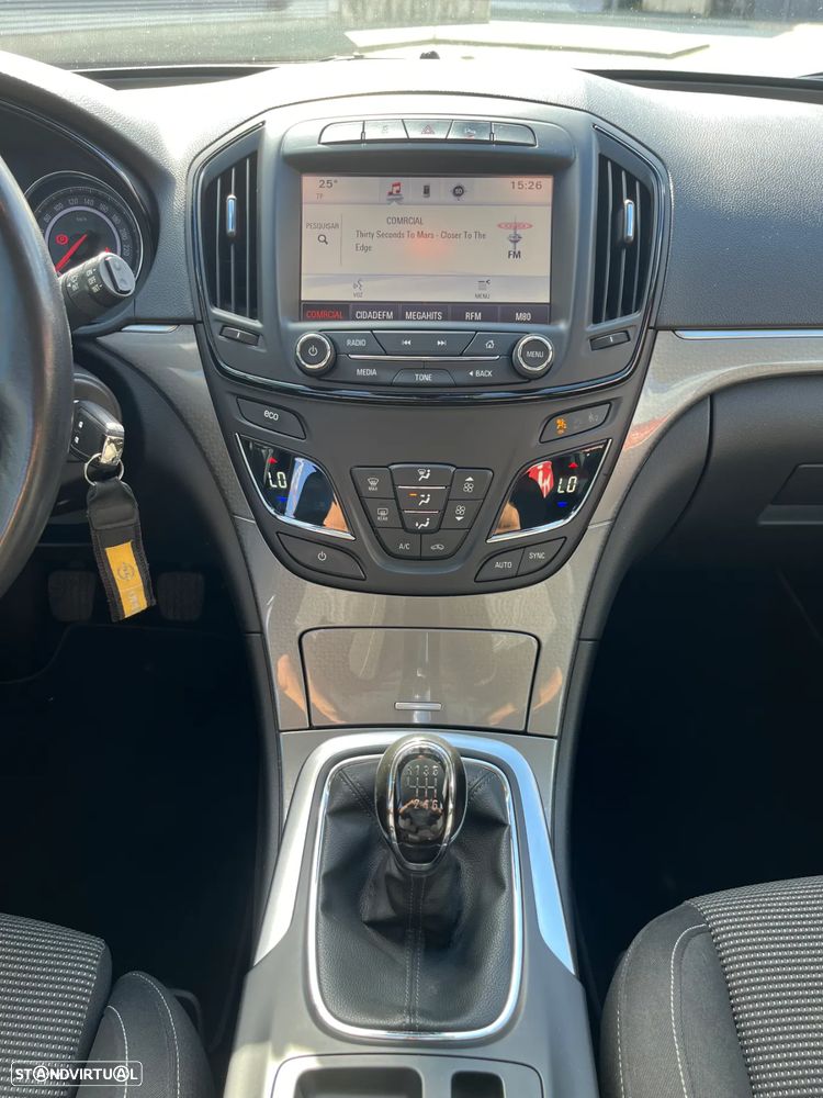 Opel Insignia Sports Tourer 2.0 CDTi Executive S/S - 16