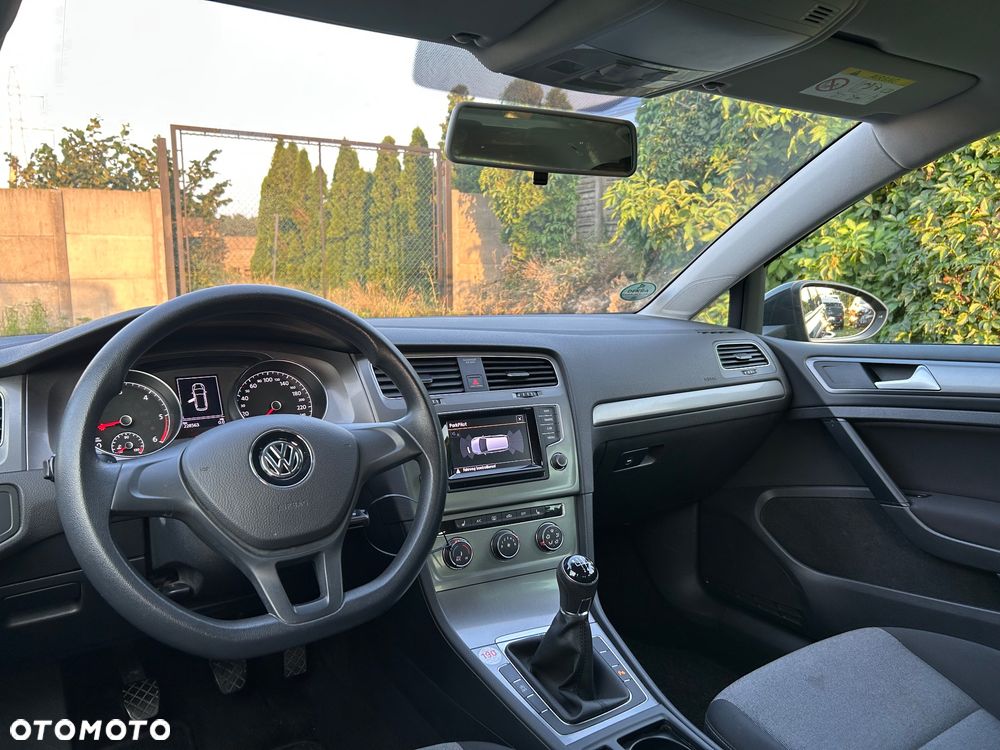 Volkswagen Golf 1.6 TDI BlueMotion Trendline - 10