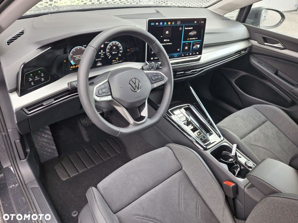 Volkswagen Golf 1.5 eTSI mHEV Style DSG - 11