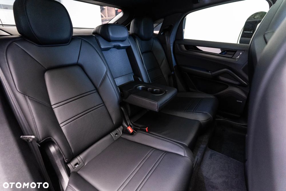 Porsche Cayenne Black Edition - 15