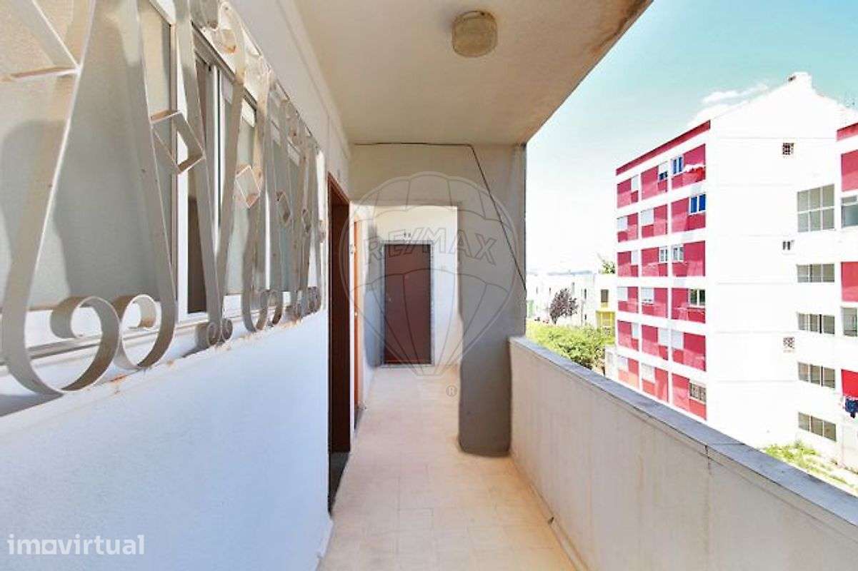 Apartamento T2 para arrendamento - Grande imagem: 2/25