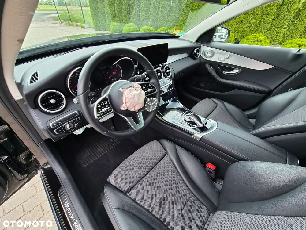Mercedes-Benz Klasa C 300 de 9G-TRONIC Avantgarde - 11
