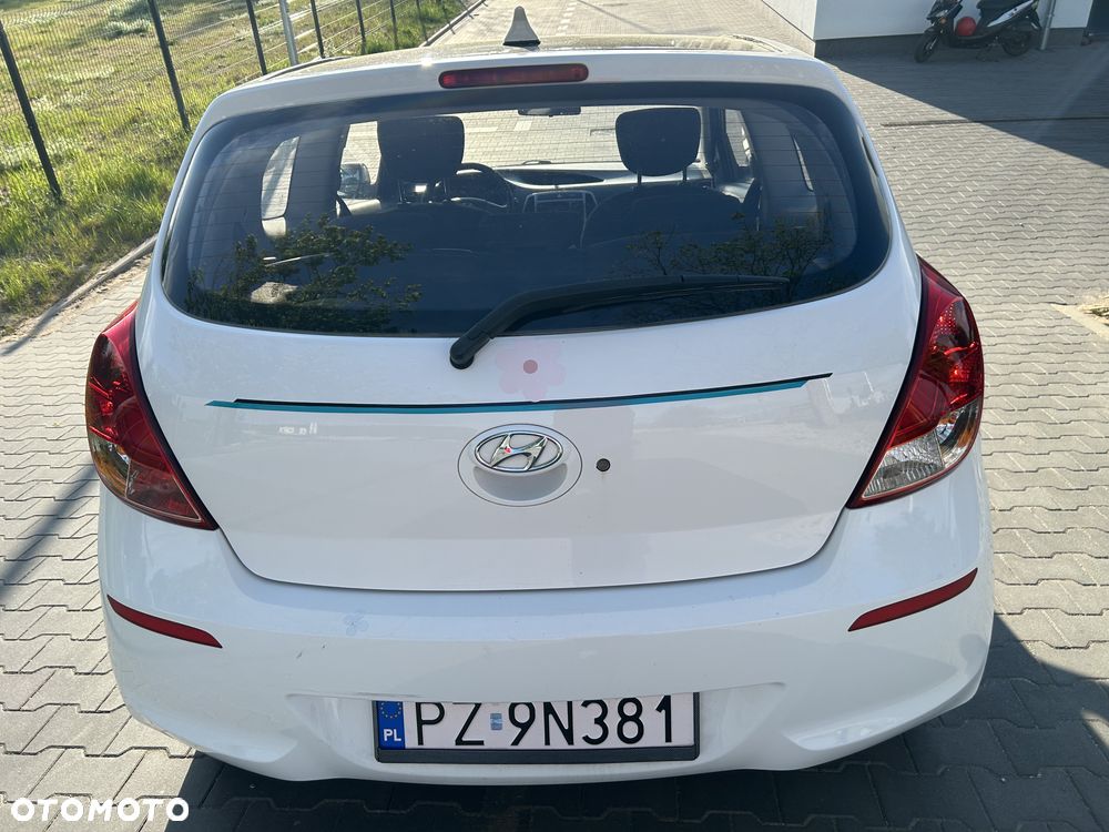 Hyundai i20 - 10