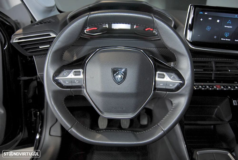 Peugeot 208 1.2 PureTech Active Pack - 17