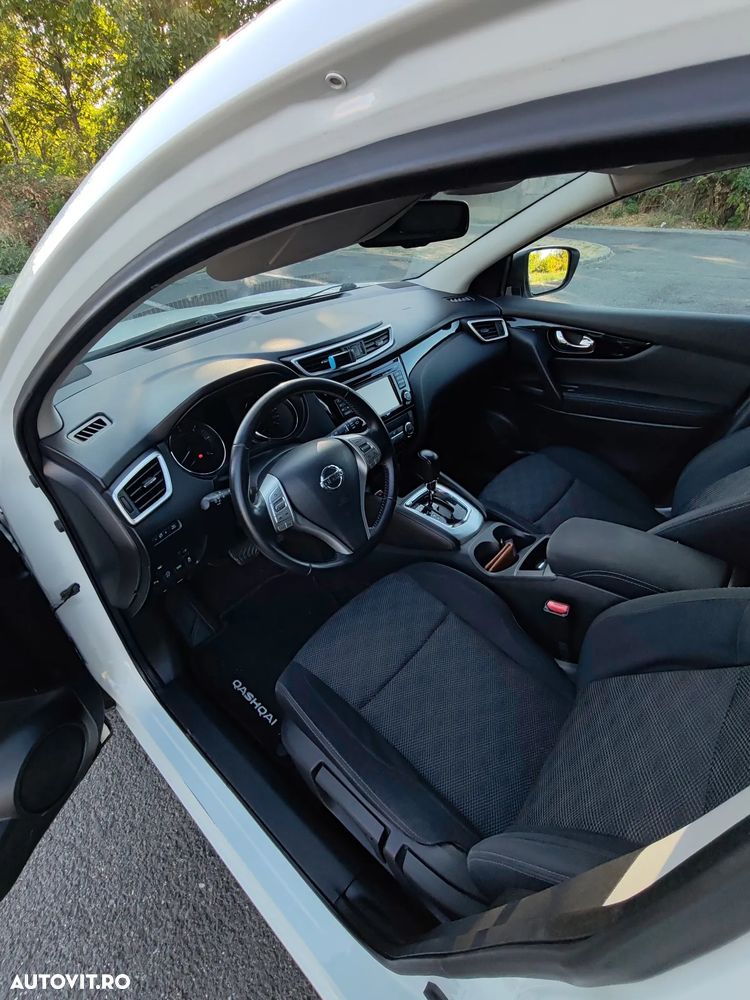Nissan Qashqai 1.6 DCI Start/Stop X-TRONIC N-Connecta - 10