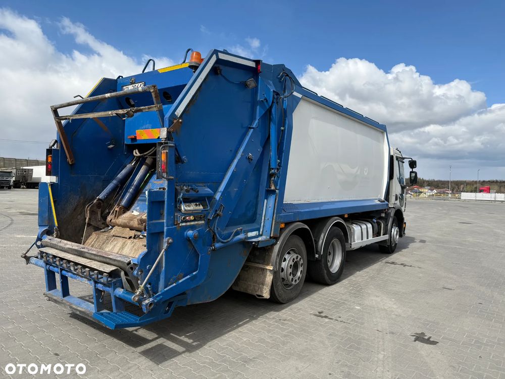 Volvo FE 300 Śmieciarka - 3