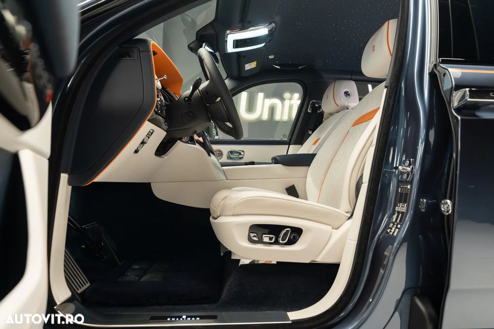 Rolls-Royce Cullinan Standard - 14