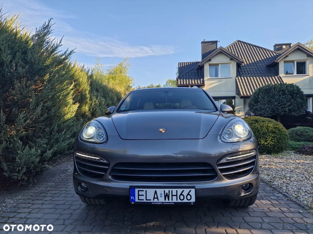 Porsche Cayenne - 18