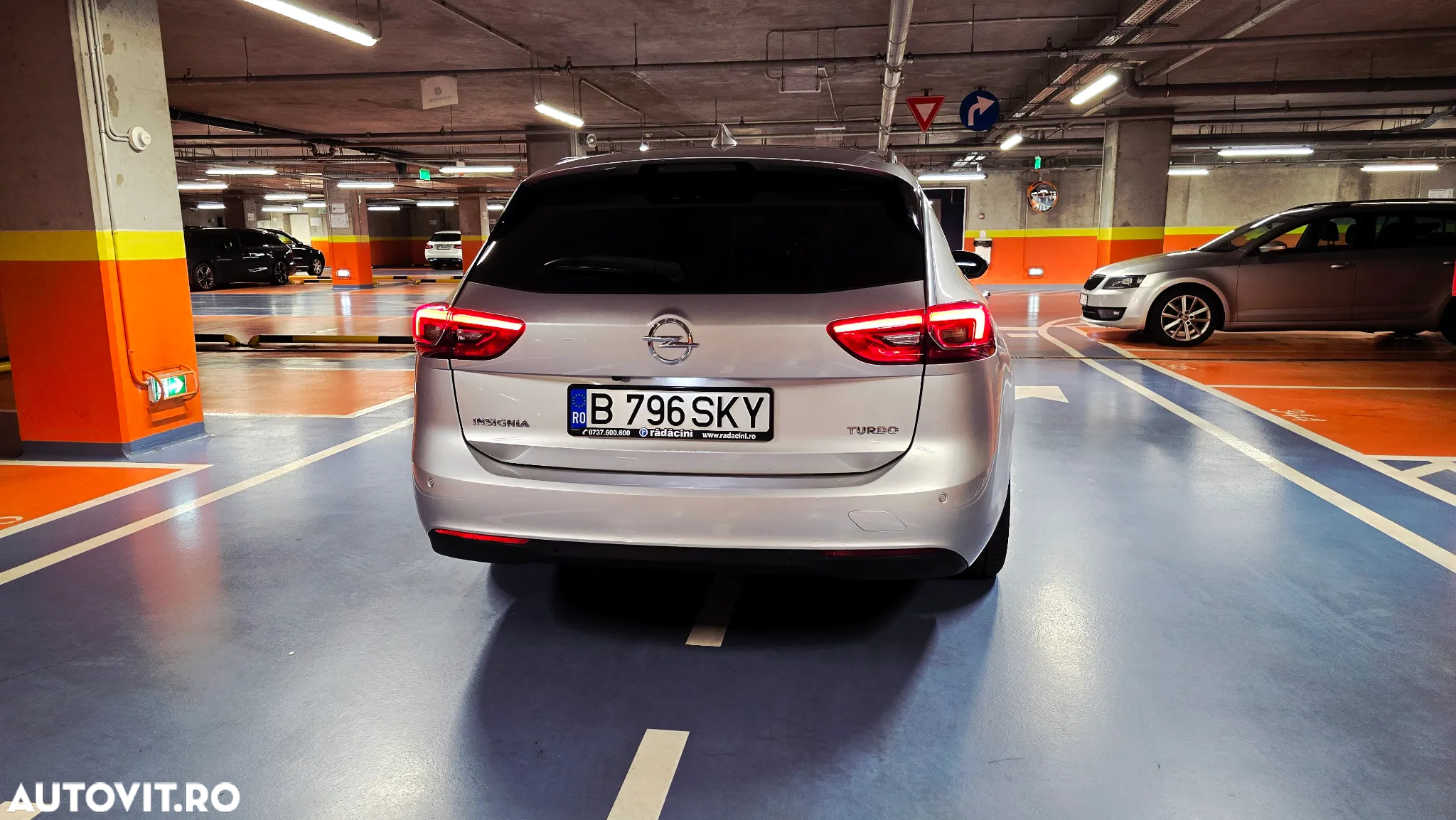 Opel Insignia Sports Tourer 1.5 Direct InjectionT Aut Innovation - 6