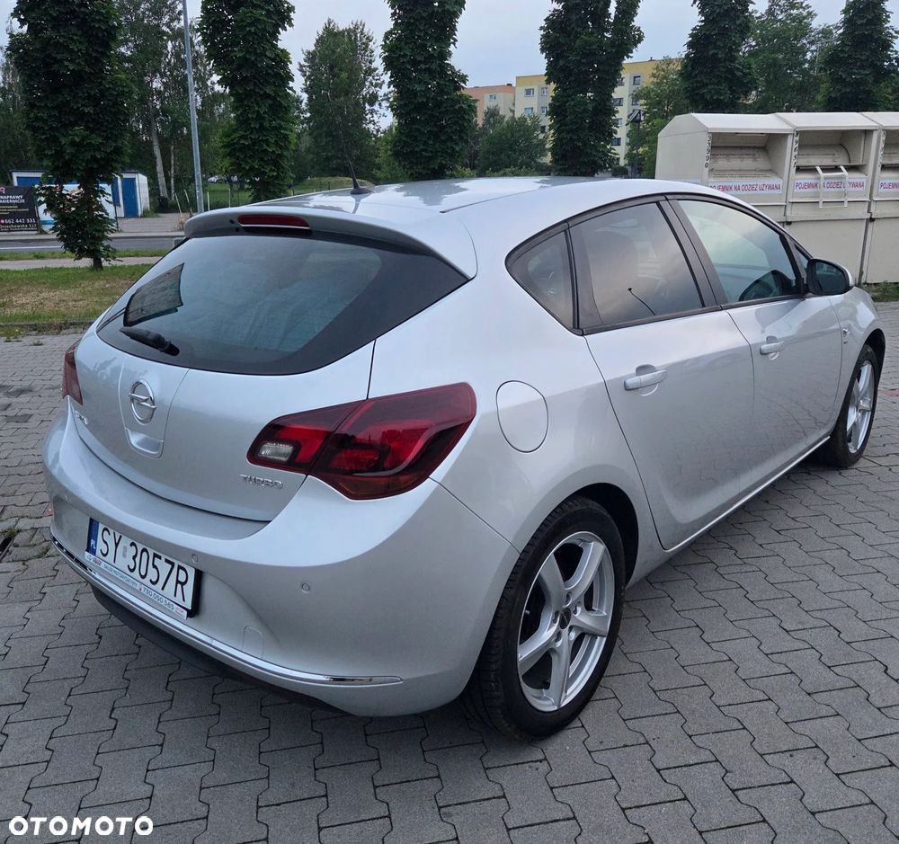 Opel Astra 1.4 Turbo ENERGY - 4