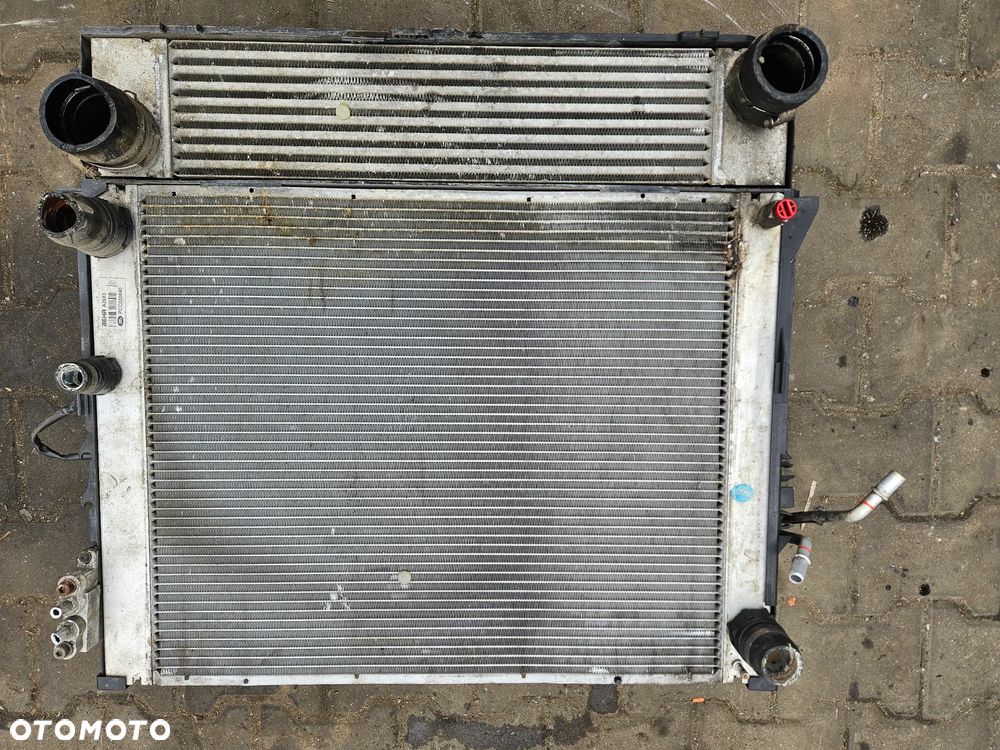 Land Range Rover   L322 chłodnica wody intercooler wentylator - 5