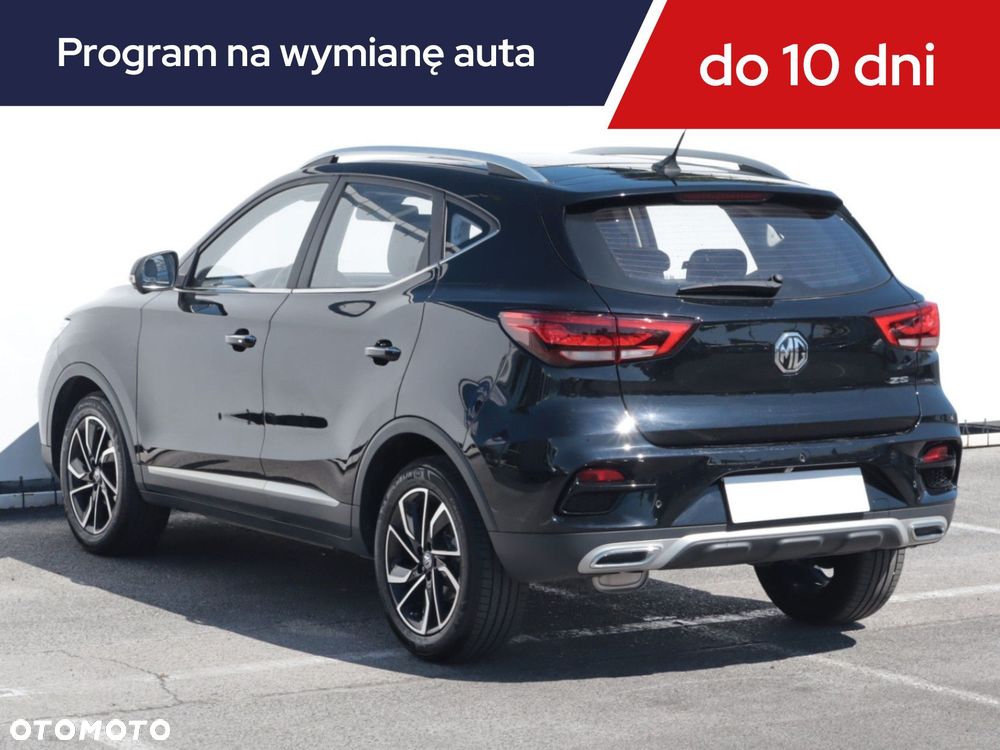 MG ZS - 6