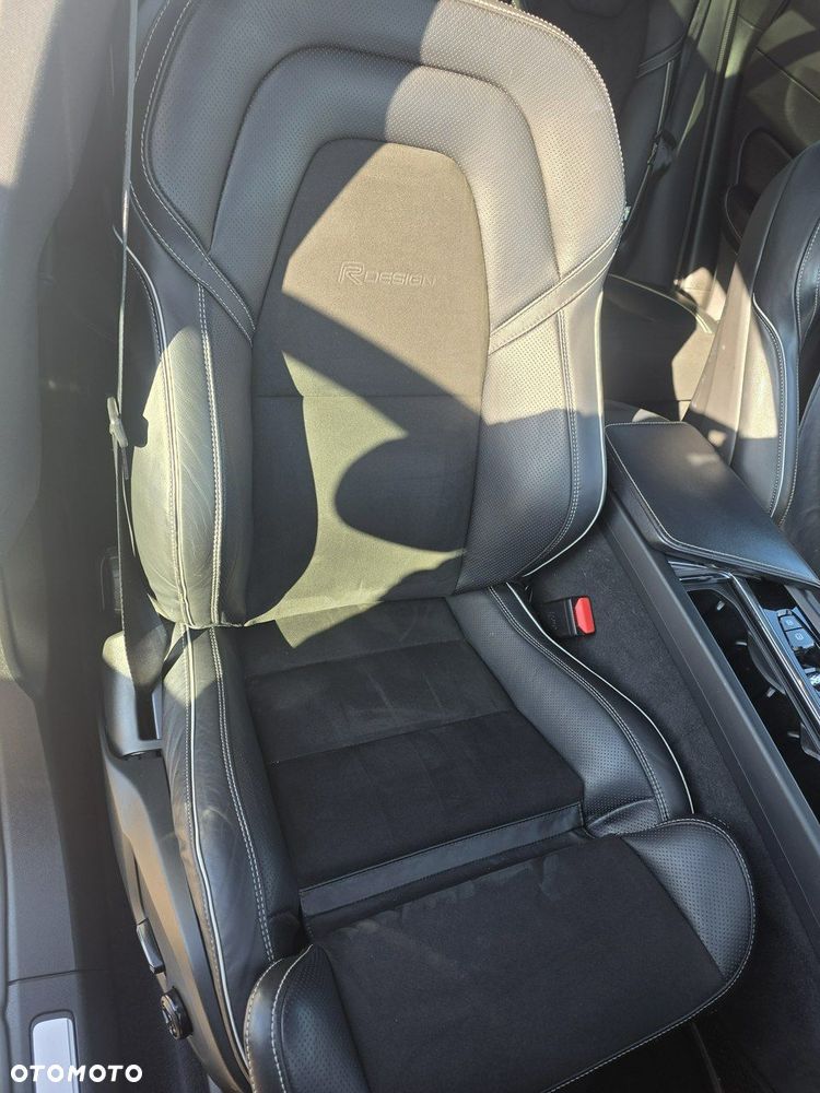 Volvo XC 60 D4 SCR AWD R-Design - 18