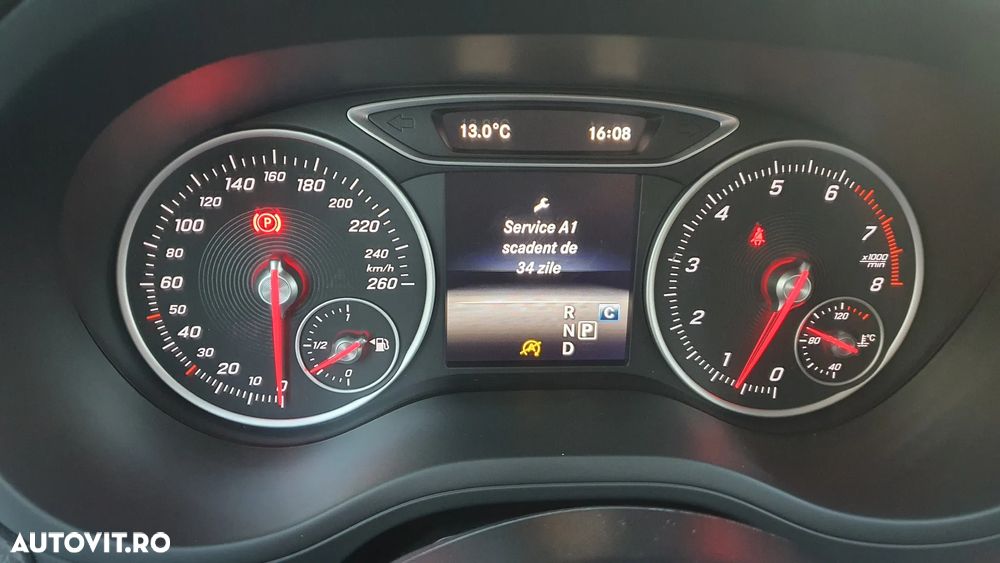 Mercedes-Benz B - 33