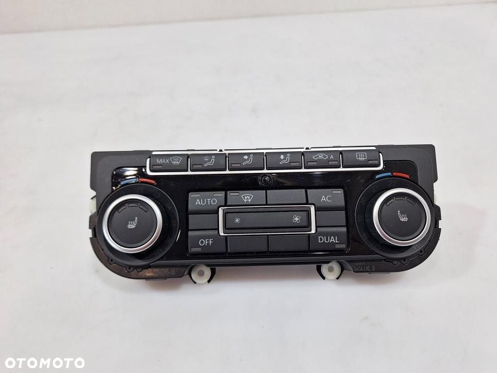 VW Golf VI Tiguan Panel Klimatyzacji 5K0907044FB - 2