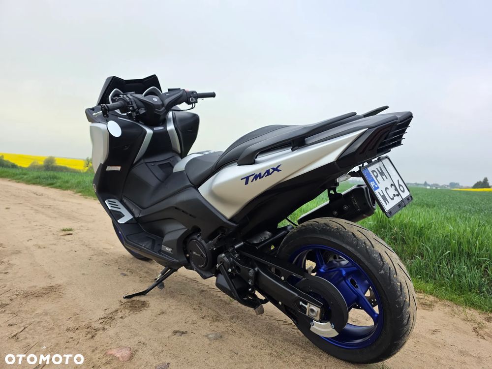 Yamaha Tmax - 7