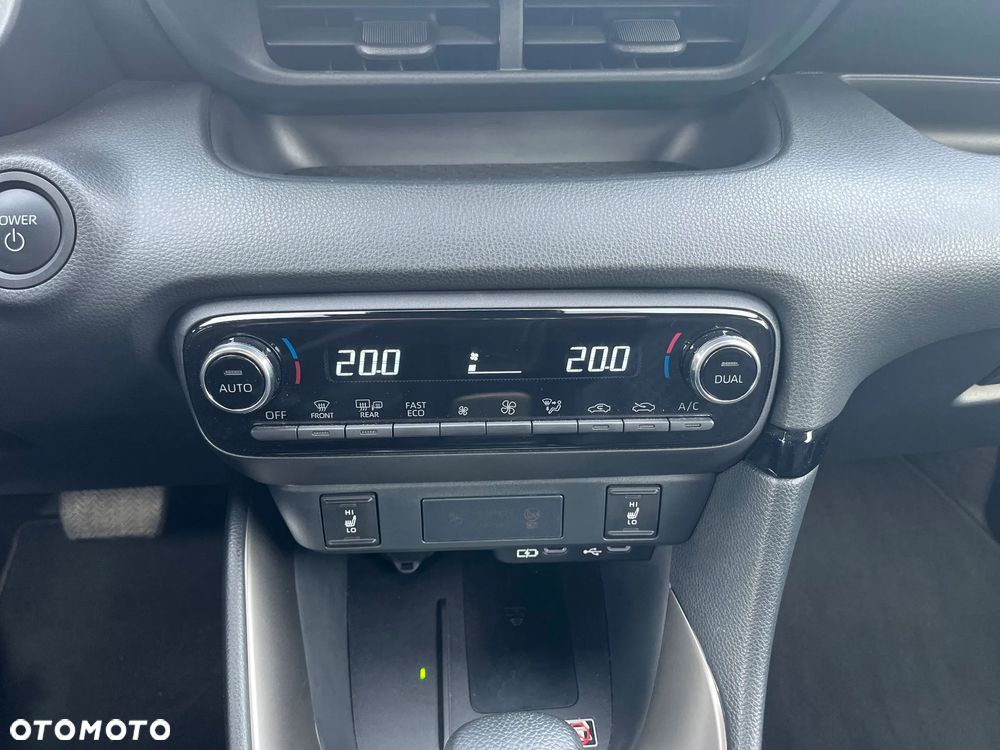 Mazda 2 Hybrid 1.5 Homura CVT - 22