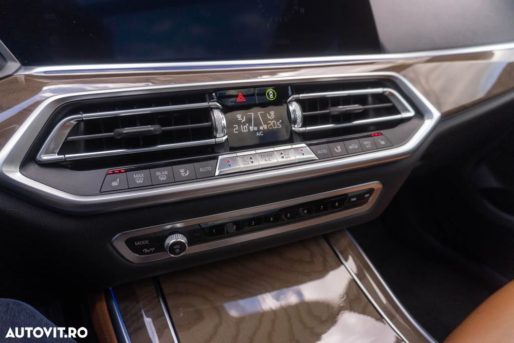 BMW X5 xDrive30d - 23