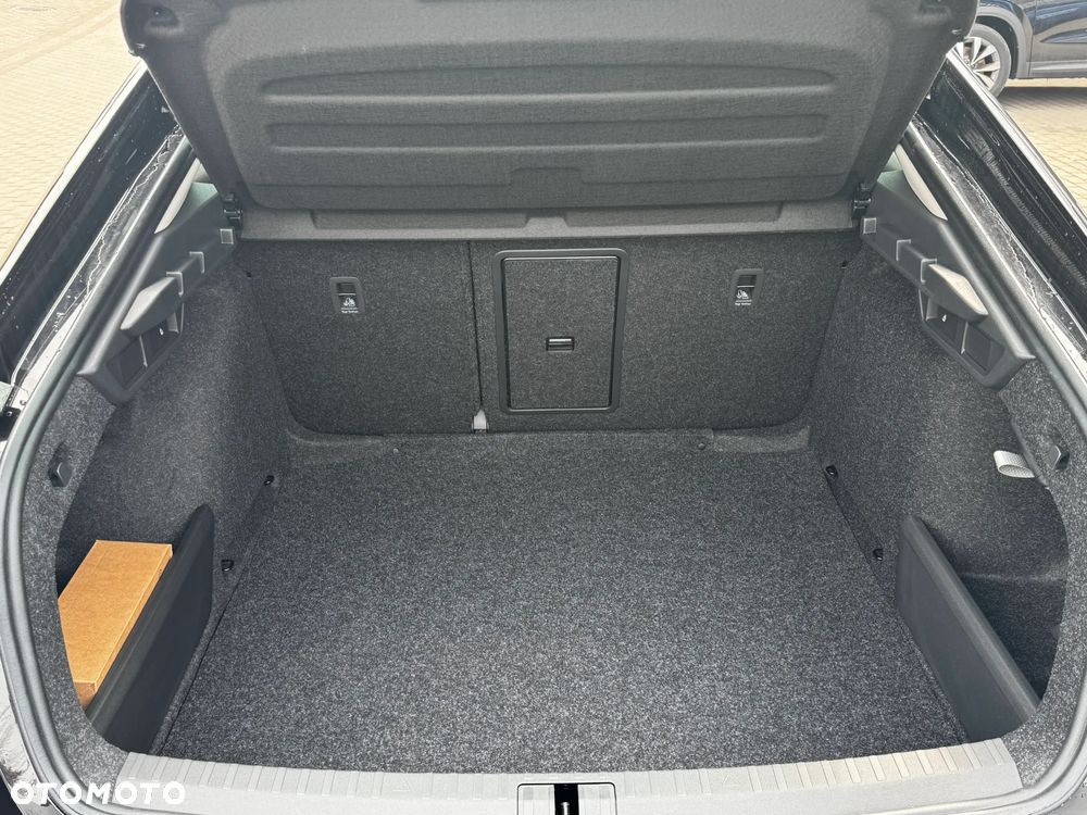 Skoda Octavia 1.5 TSI mHEV Drive Selection DSG - 23