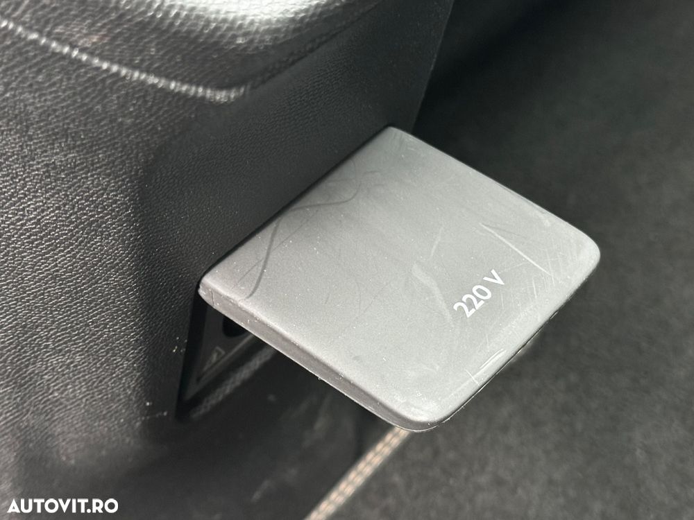 Peugeot 3008 PHEV EAT8 4X4 GT Pack - 26