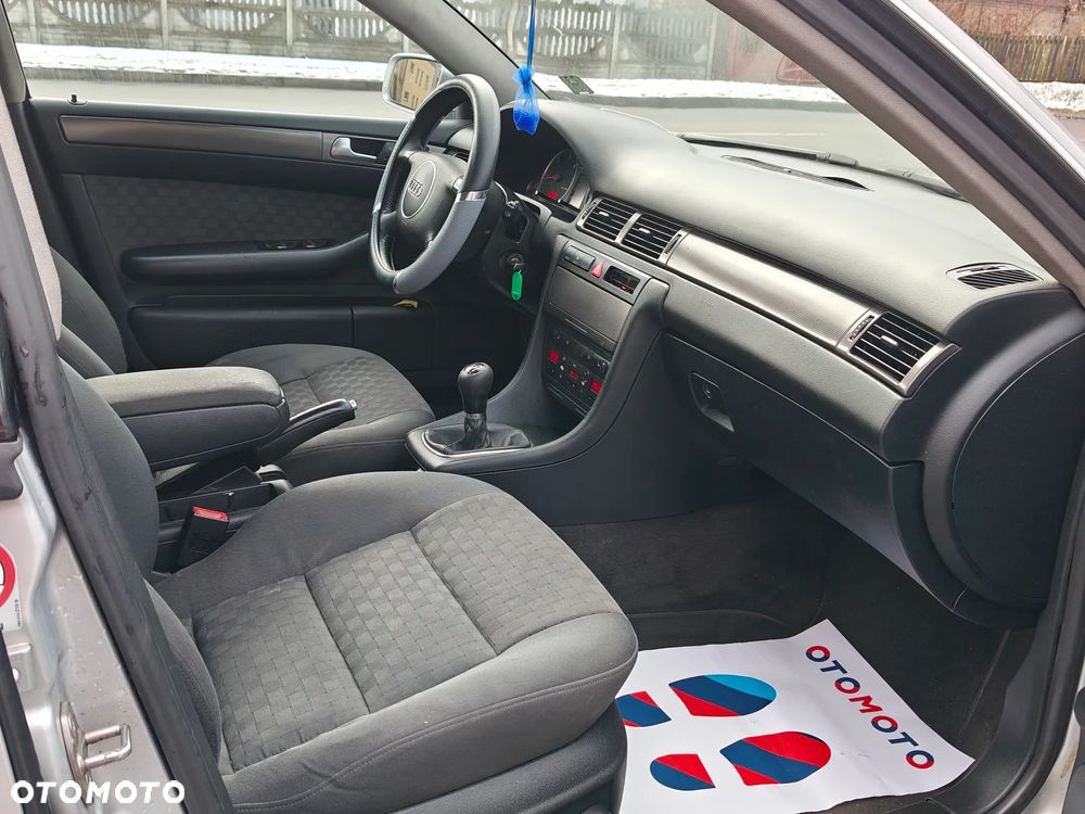 Audi A6 Avant 2.5 TDI - 7