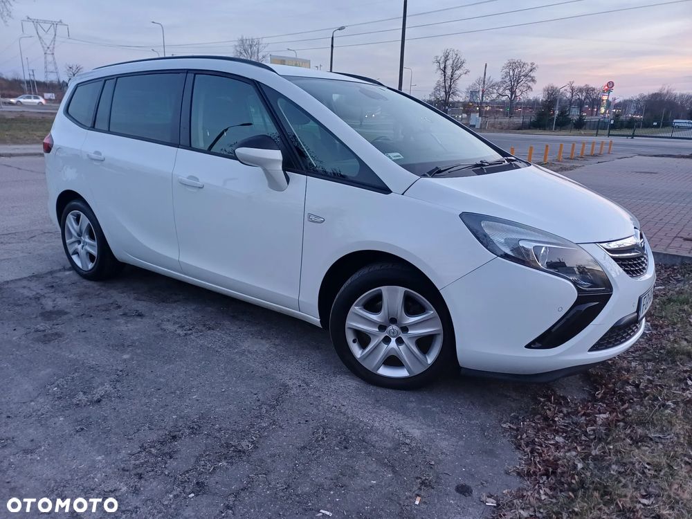 Opel Zafira 2.0 CDTI Enjoy - 28