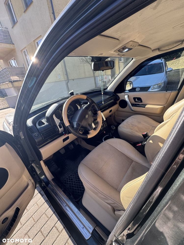 Land Rover Freelander - 4