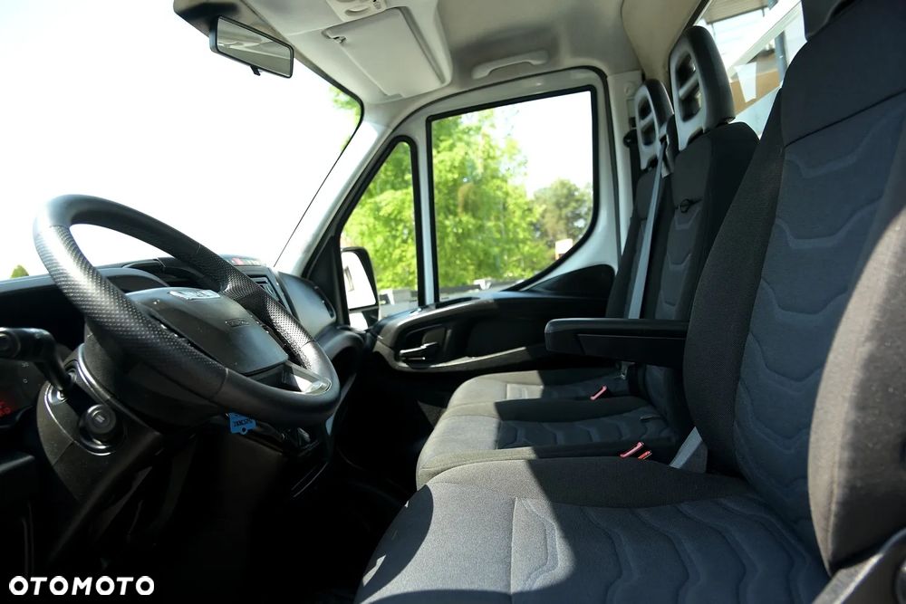 Iveco DAILY 35-180 * KLIMA * WYWROTKA 3- STRONNA * BLOKADA MOSTU * SUPER ZADBANE! - 19