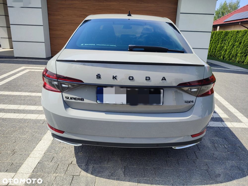 Skoda Superb 2.0 TDI SCR 4x4 Sportline DSG - 21