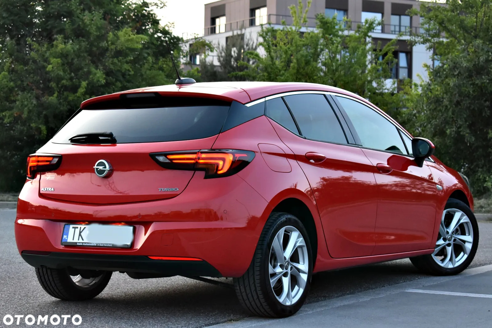 Opel Astra V 1.4 T Enjoy S&S - 16