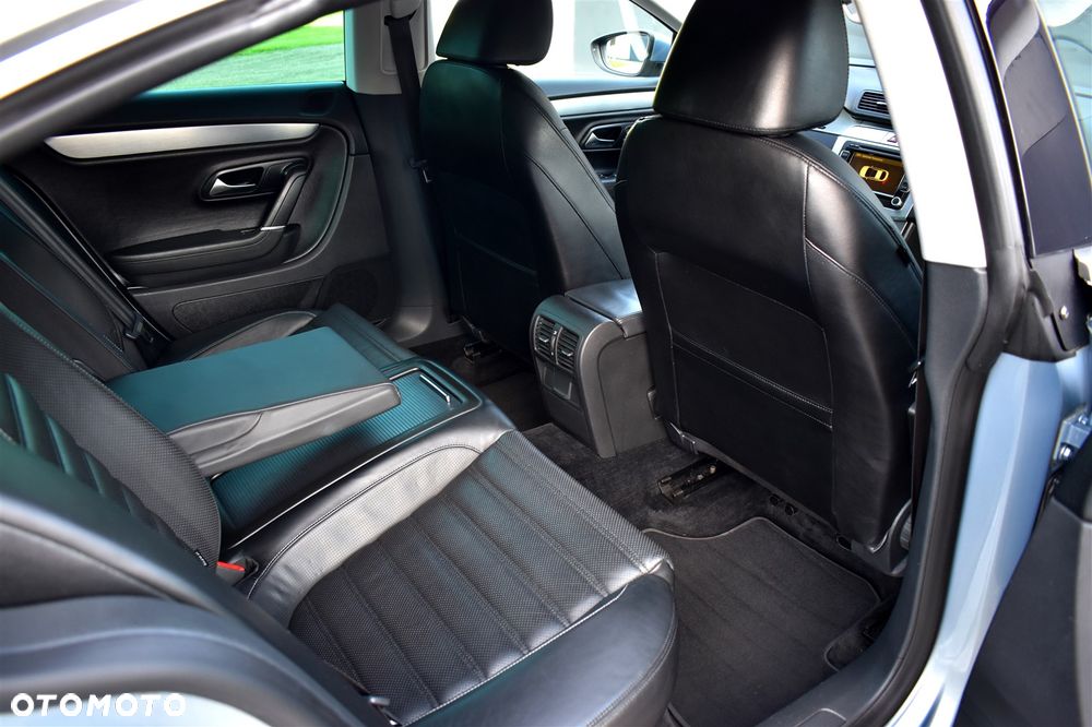Volkswagen Passat CC 2.0 TDI DSG Individual - 19