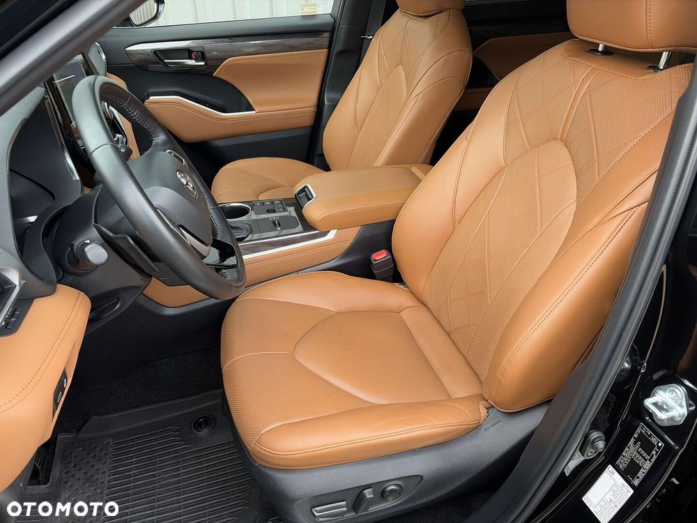 Toyota Highlander 2.5 Hybrid Executive - 9