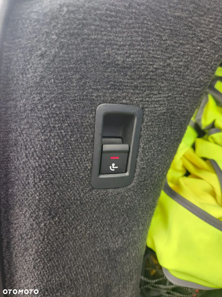 Audi A6 Avant 2.0 TDI ultra S tronic - 9