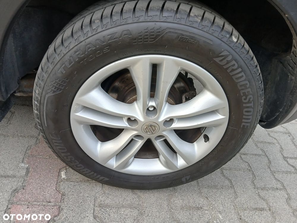 Nissan Qashqai 2.0 dCi 4 x 4 DPF tekna - 20