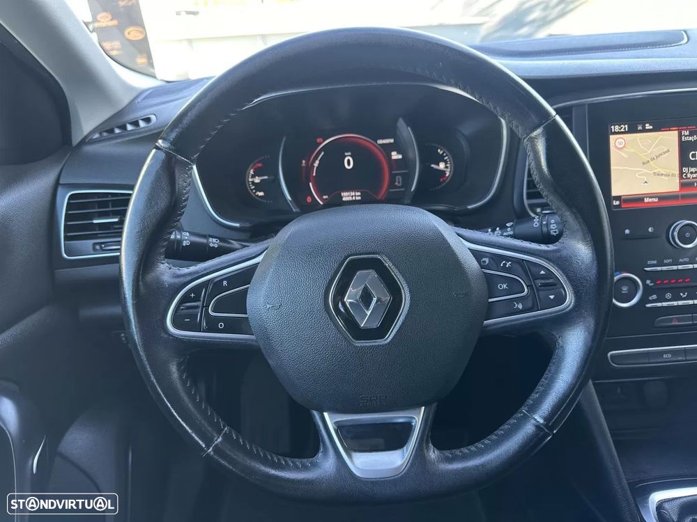 Renault Mégane Sport Tourer - 30