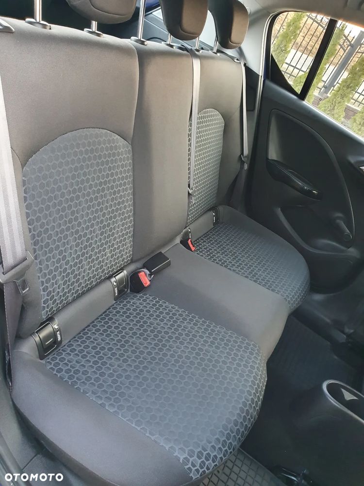 Opel Corsa 1.4 Enjoy - 21