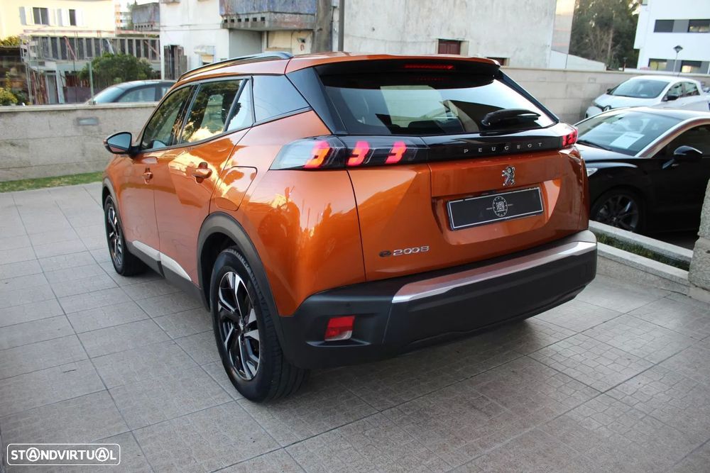 Peugeot e-2008 50 kWh Allure - 34