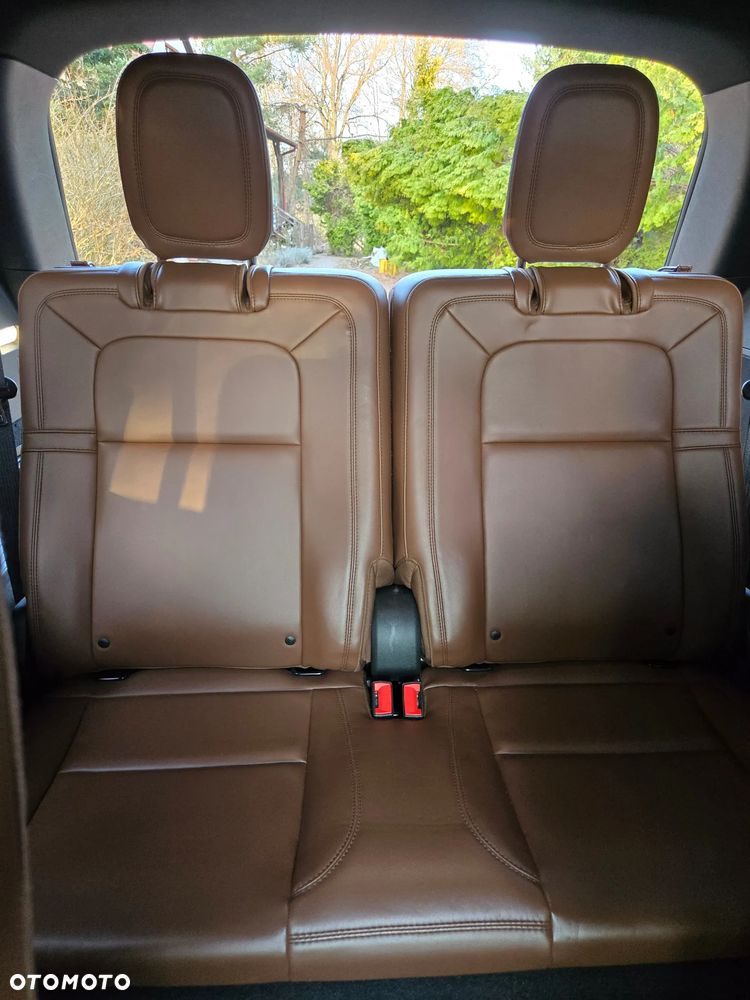 Lincoln Aviator - 31