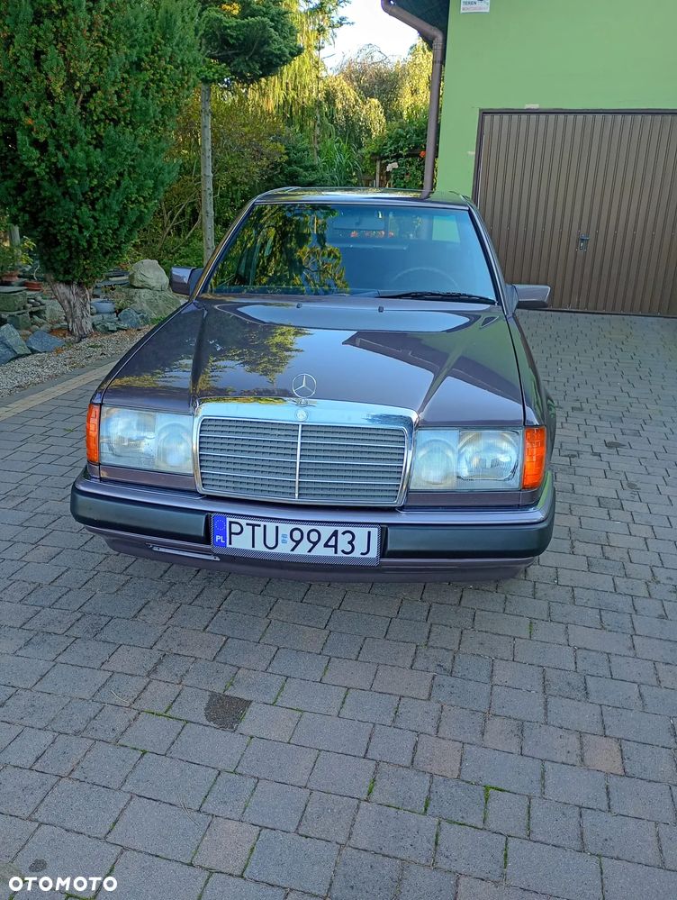 Mercedes-Benz W124 (1984-1993) - 15