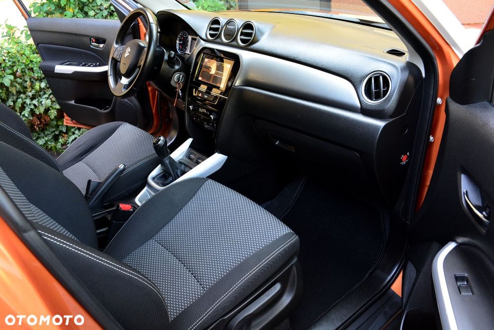 Suzuki Vitara 1.6 Elegance 2WD - 22