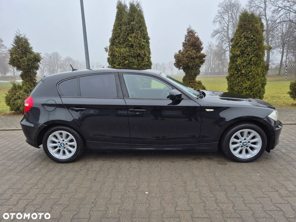 BMW Seria 1 116d Sport Line - 4