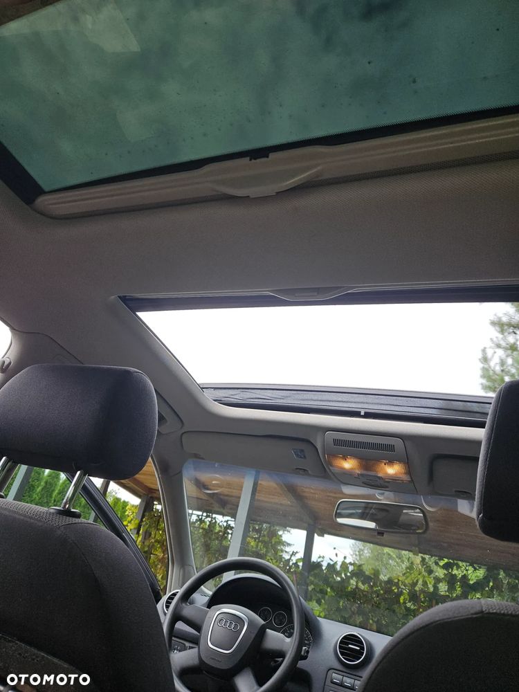 Audi A3 1.6 Attraction - 12