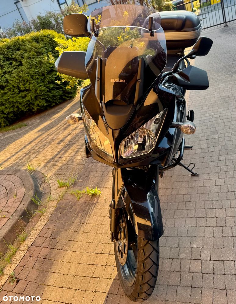 Suzuki V-STROM - 3